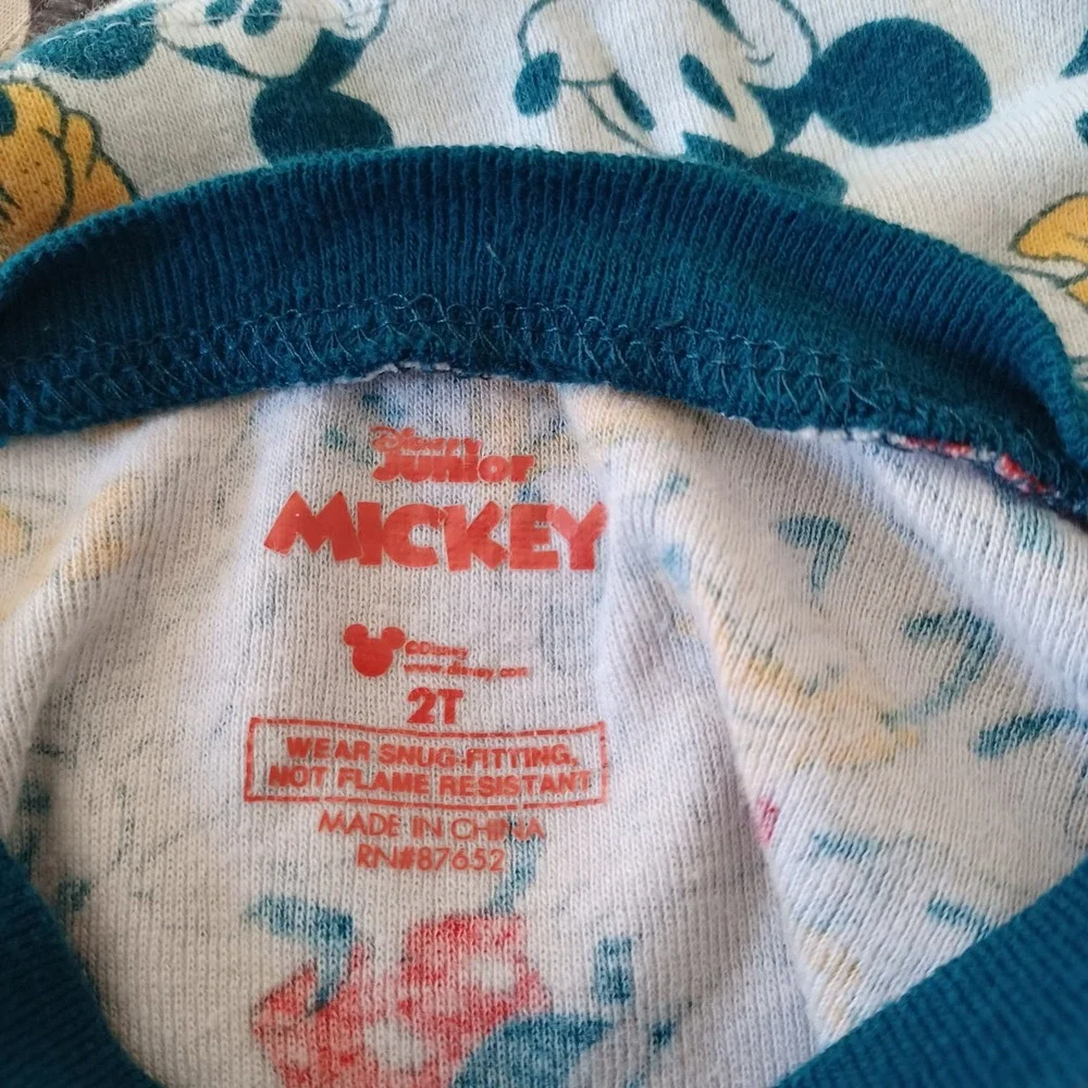 Disney 2pc Pajama Set Toddler 2T Teal Mickey Mouse Donald Duck Pluto Snug Fit